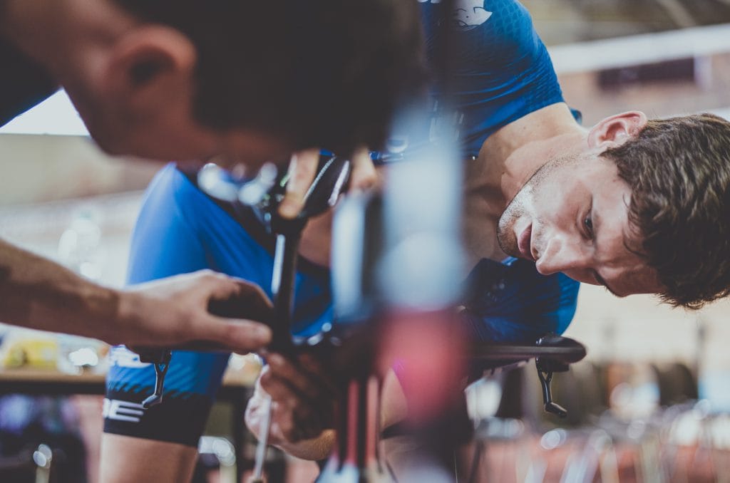 Triathlon Zeitfahrposition Einstellung Cockpit Diagnose Berlin Florian Angert